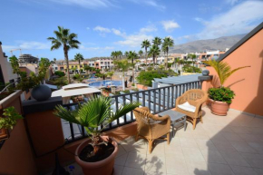  Lovely Duplex Apartment La Caleta  Адехе